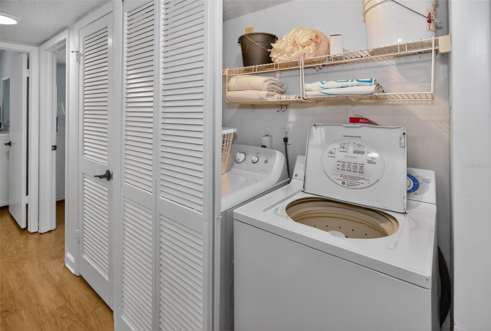 Image 24 of 30 For 19725 Gulf Boulevard 43