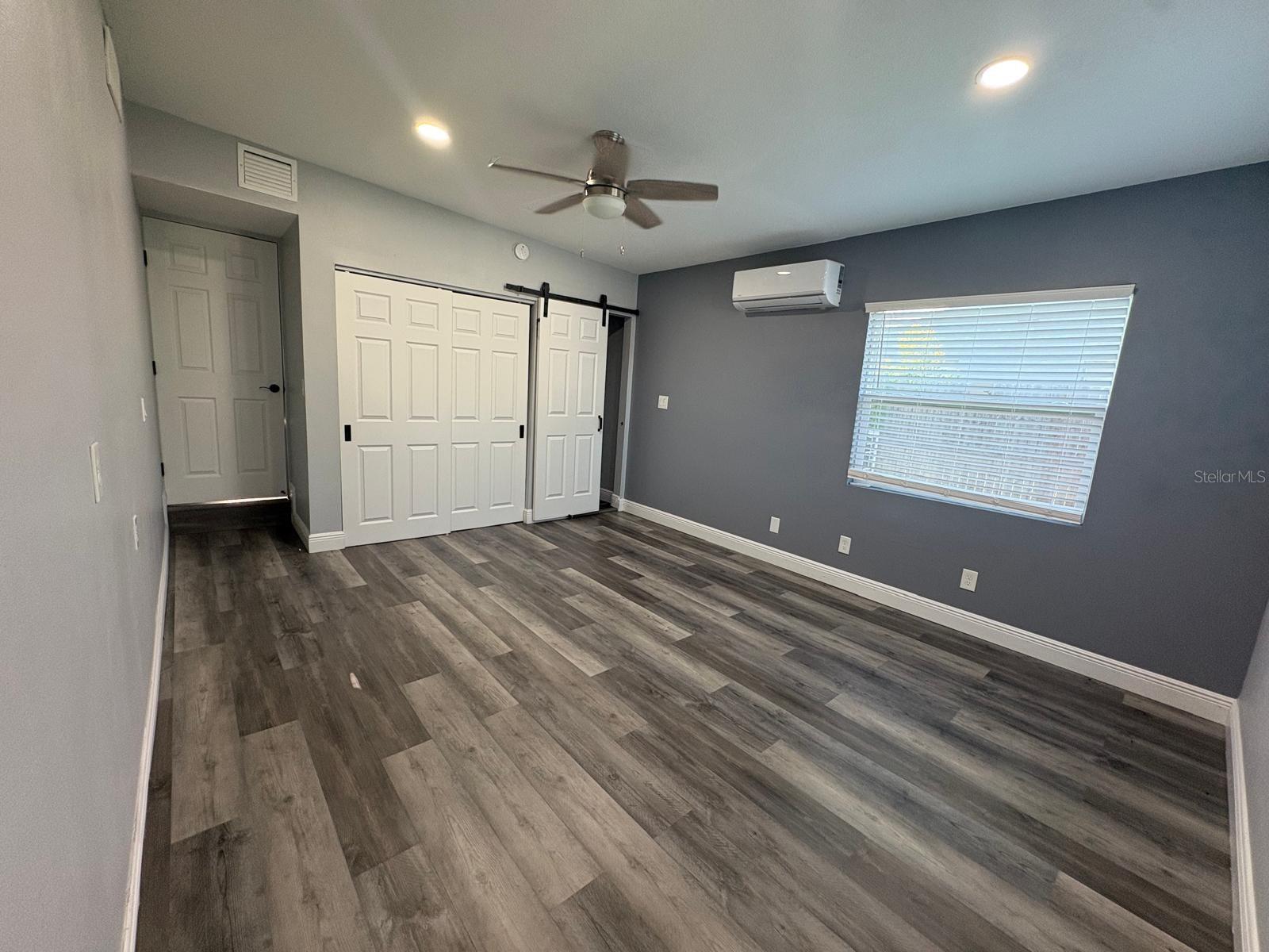 Image 3 of 20 For 14347 Delmar Street