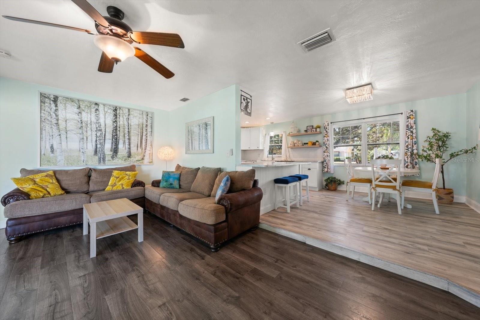 Image 13 of 31 For 13497 100th Avenue