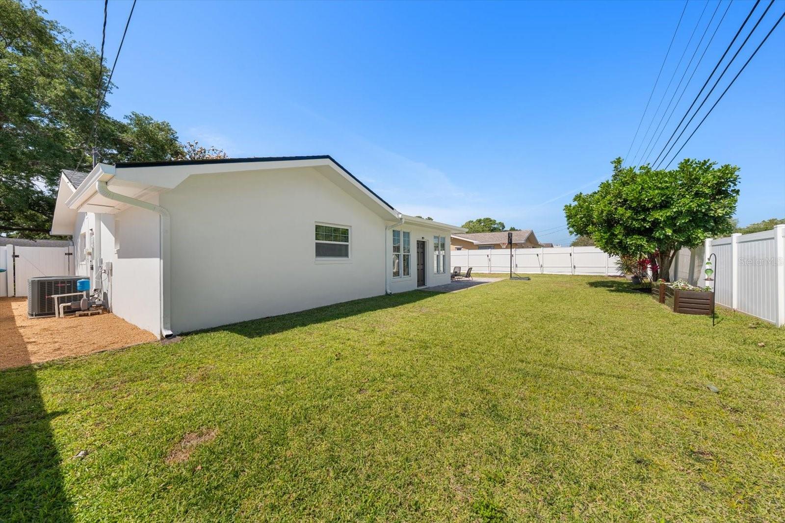 Image 27 of 31 For 13497 100th Avenue