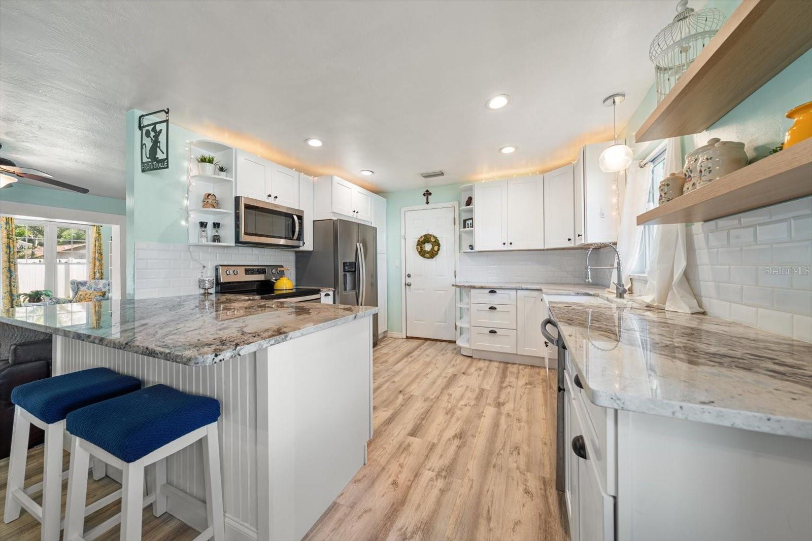 Image 7 of 31 For 13497 100th Avenue