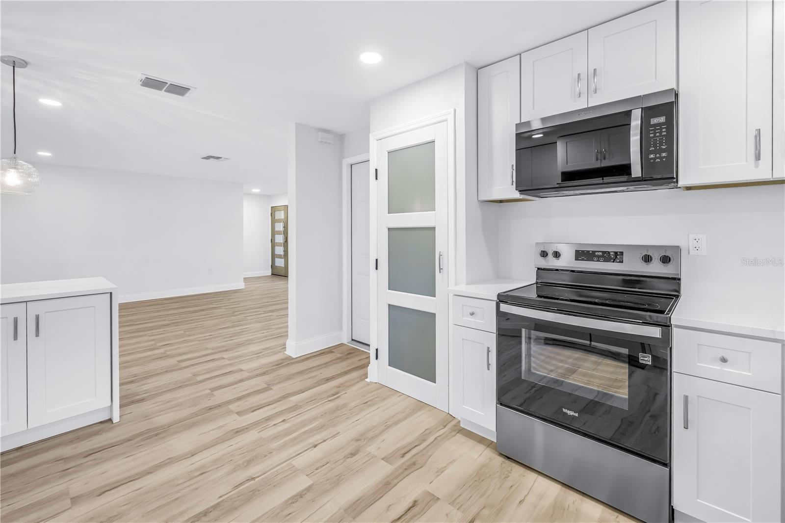 Image 10 of 44 For 2161 Hillwood Court