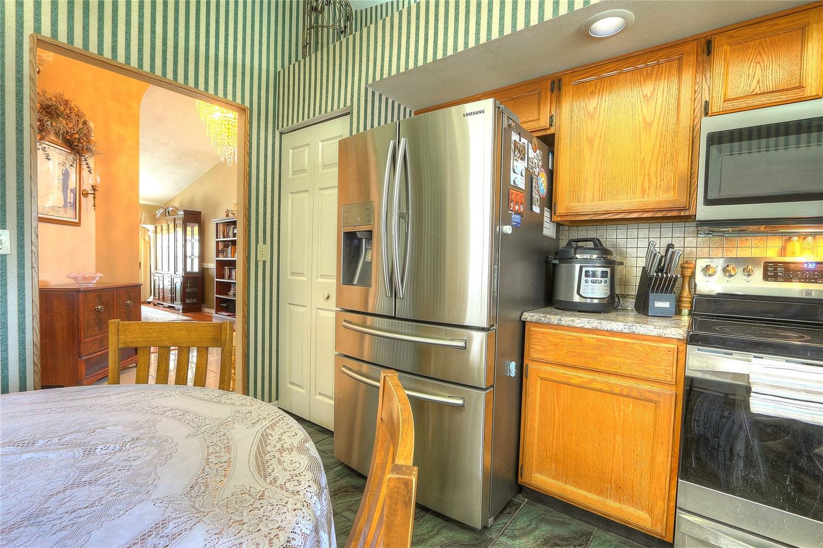 Image 17 of 52 For 11561 Wellman Drive