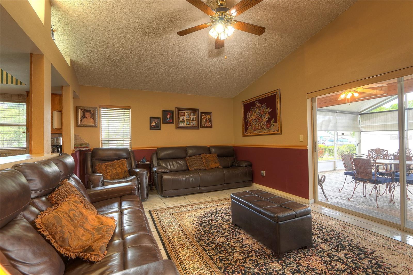 Image 21 of 52 For 11561 Wellman Drive