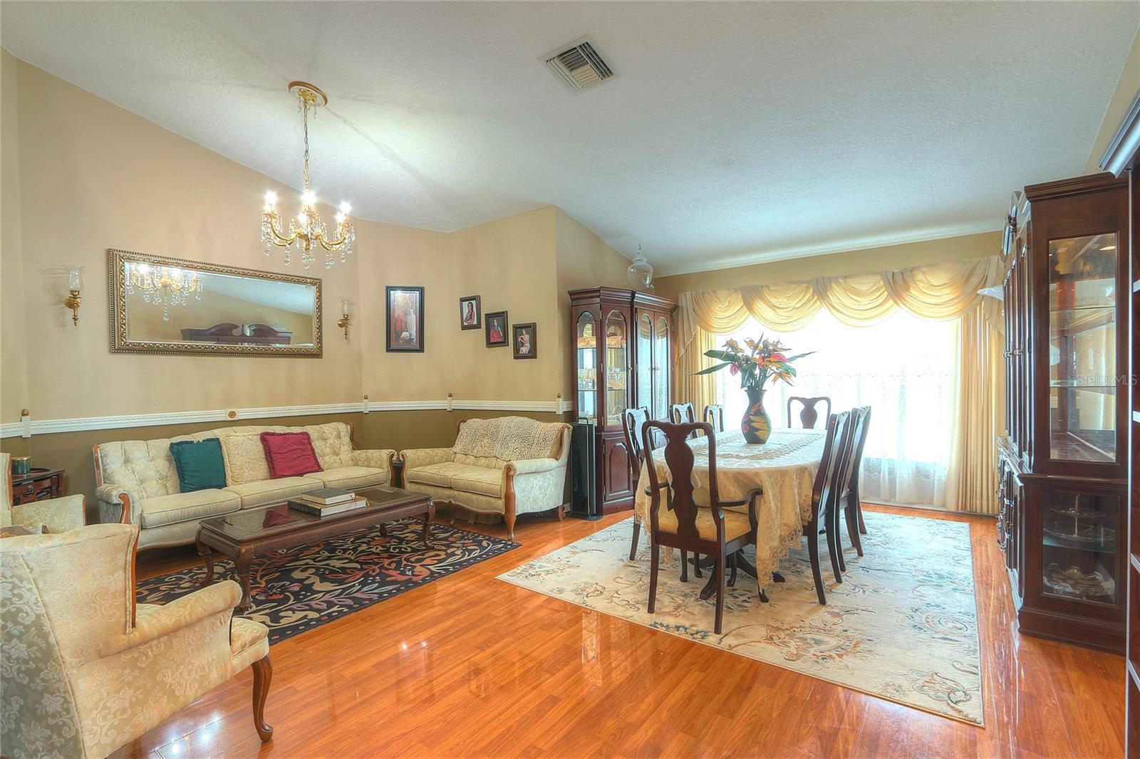 Image 7 of 52 For 11561 Wellman Drive