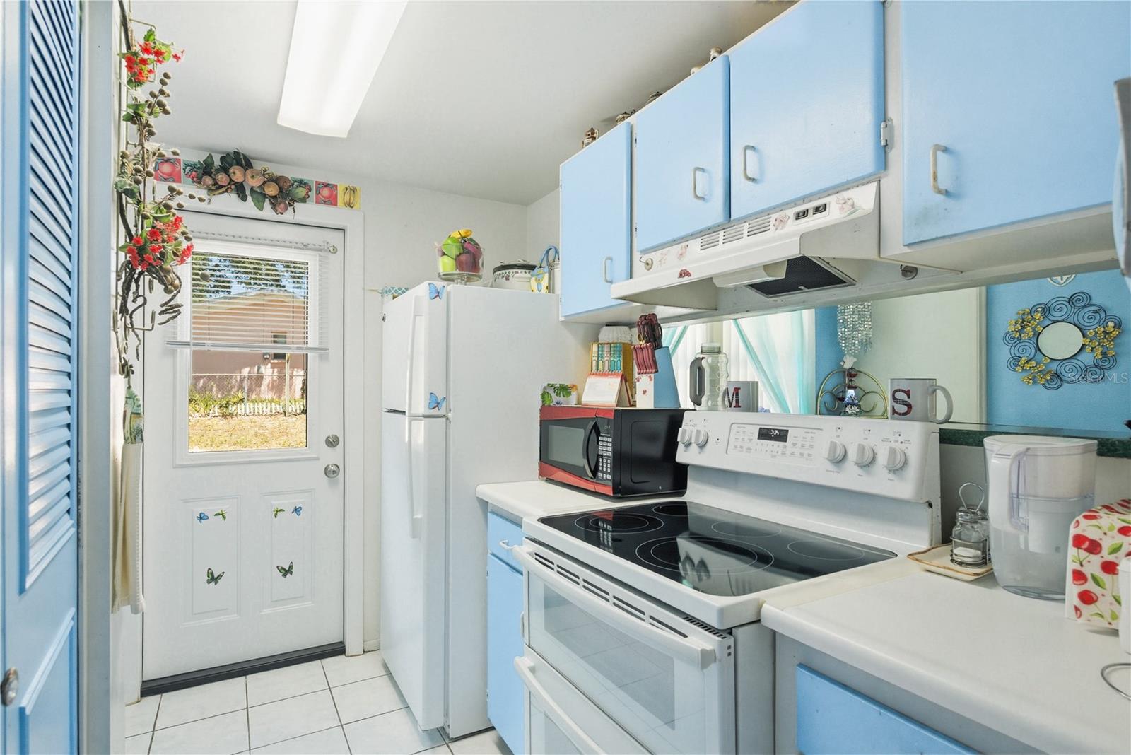 Image 5 of 15 For 2876 Edenwood Street