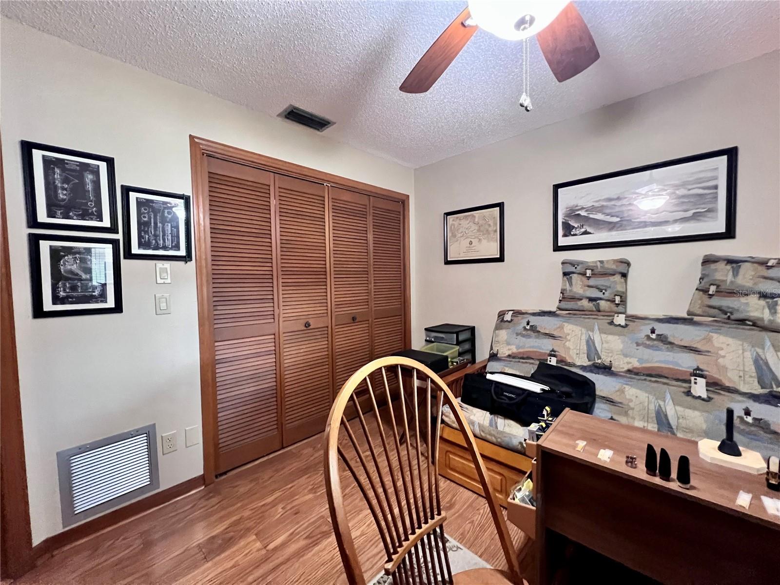 Image 32 of 53 For 2219 Alice Lane