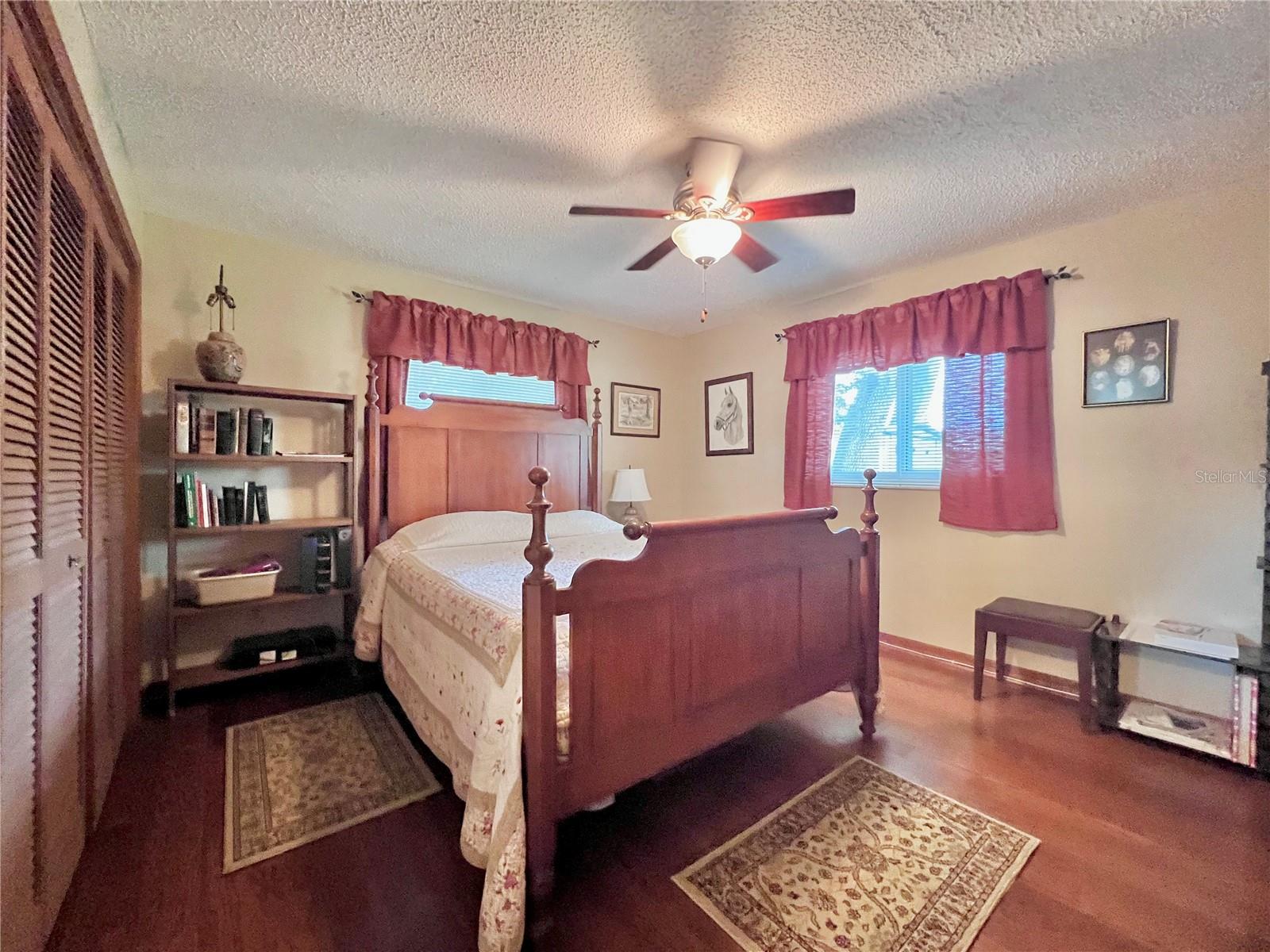 Image 35 of 53 For 2219 Alice Lane