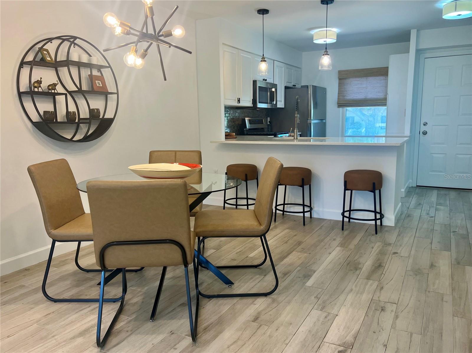 Image 7 of 24 For 1188 Mission Circle 46a