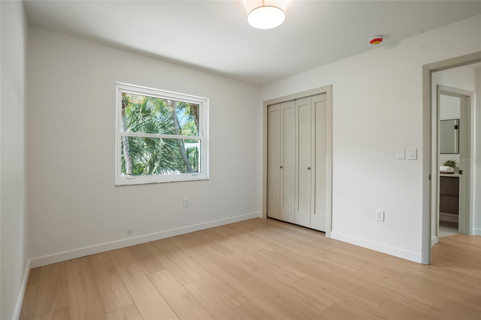 Image 22 of 36 For 2370 Robyn Court