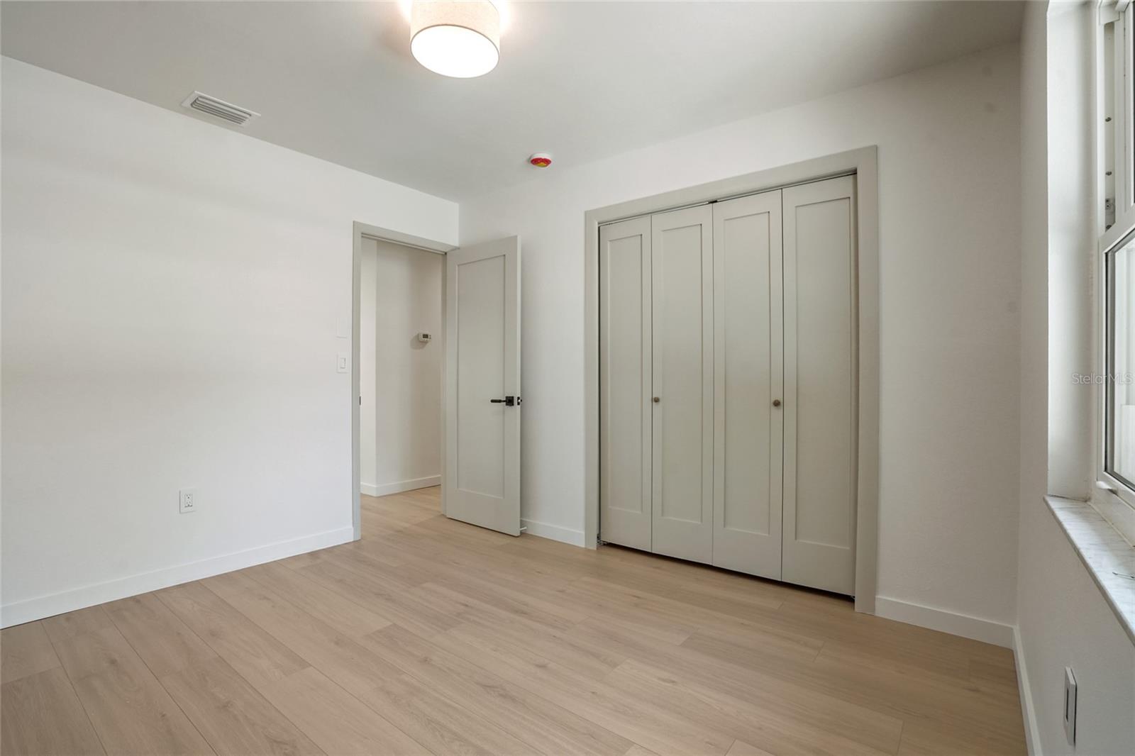 Image 28 of 36 For 2370 Robyn Court