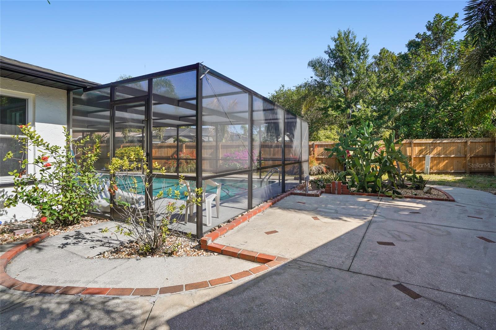 Image 31 of 36 For 2370 Robyn Court