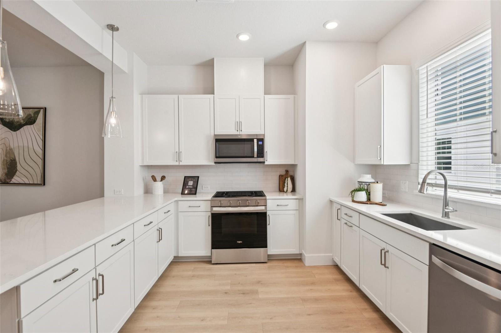 Image 17 of 40 For 3129 4th Terrace N