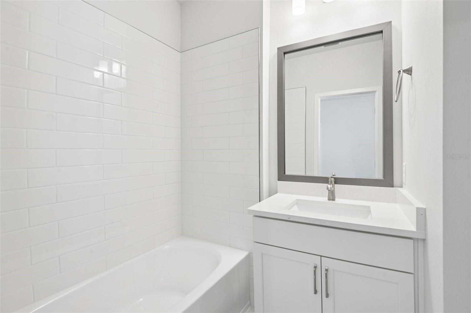 Image 25 of 40 For 3129 4th Terrace N