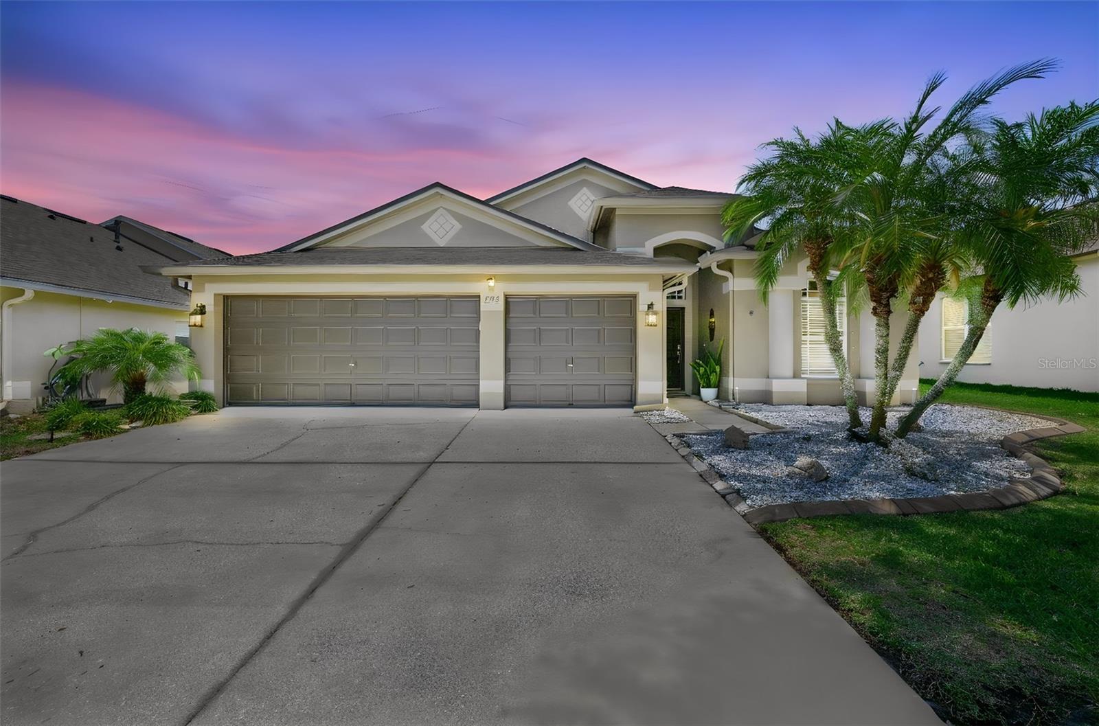 Details for 7318 Guilford Pine Lane, APOLLO BEACH, FL 33572