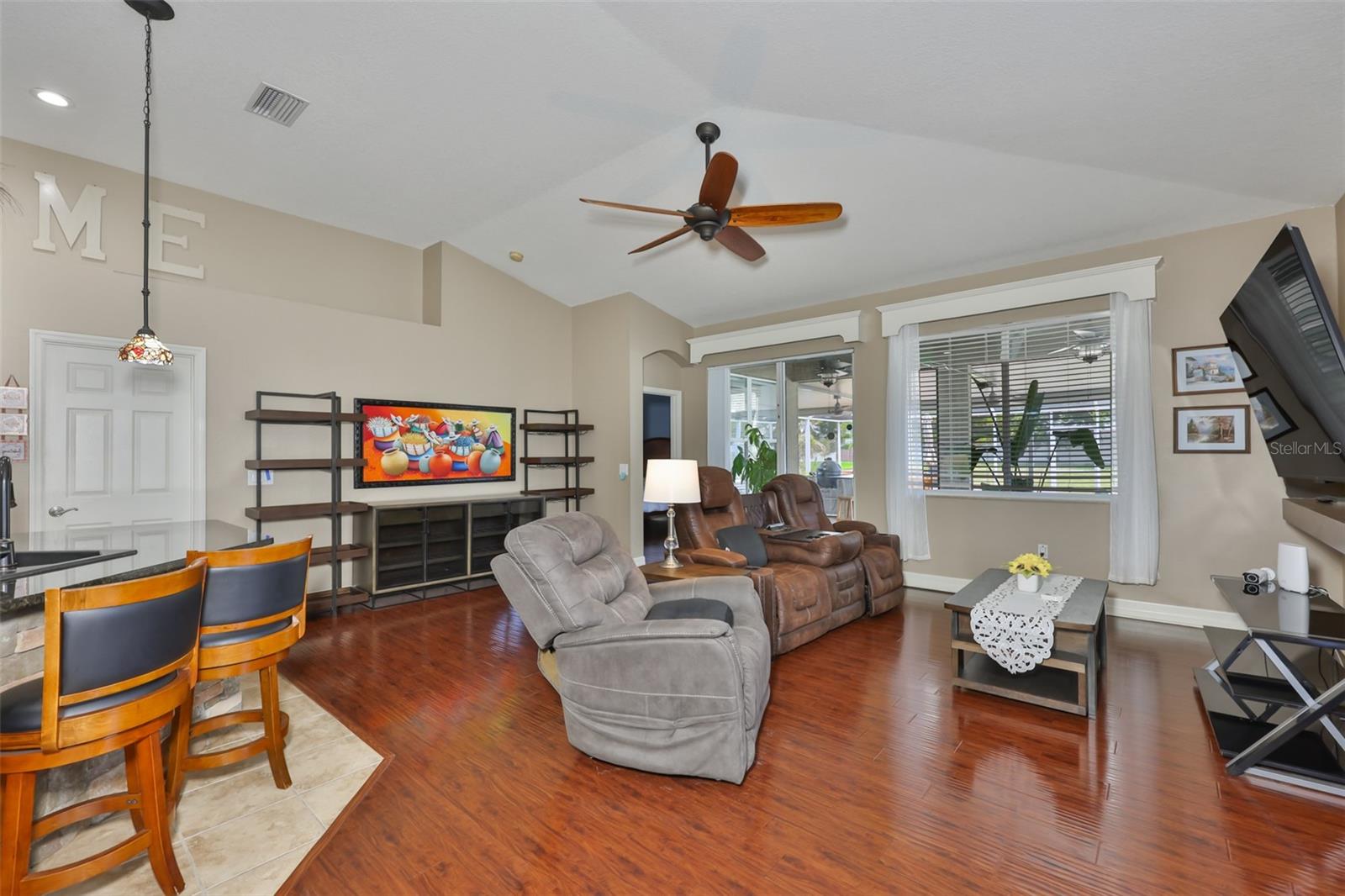 Image 19 of 70 For 7318 Guilford Pine Lane