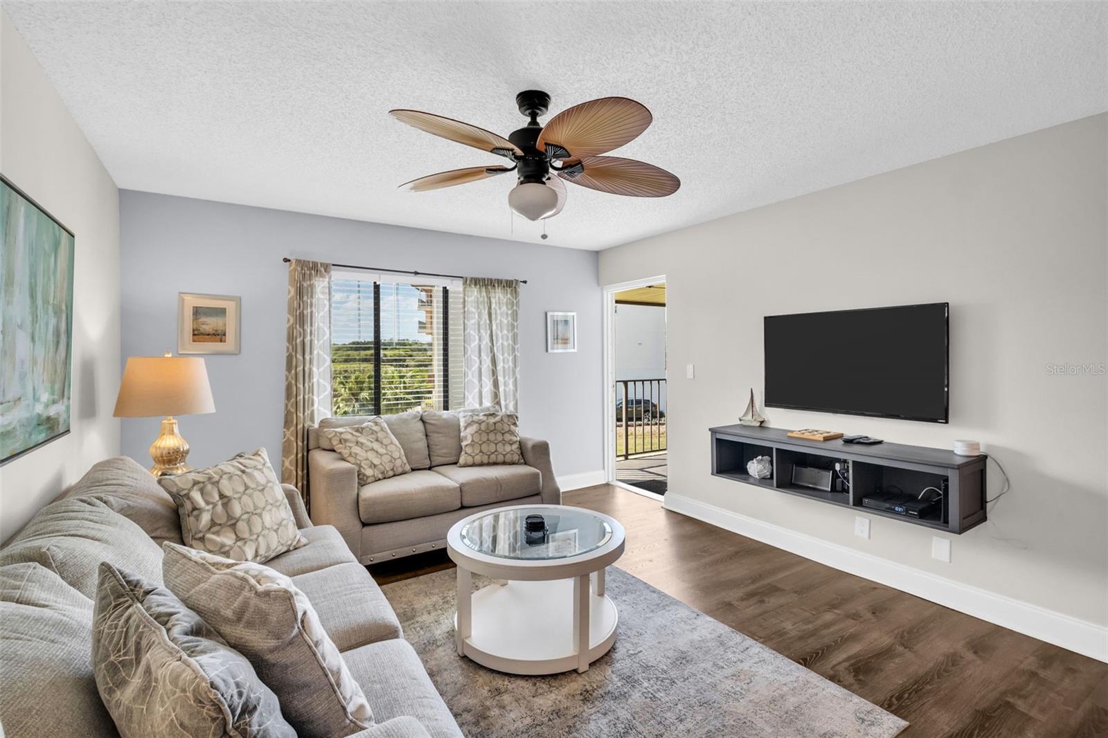 Image 16 of 50 For 1515 Pinellas Bayway S 14
