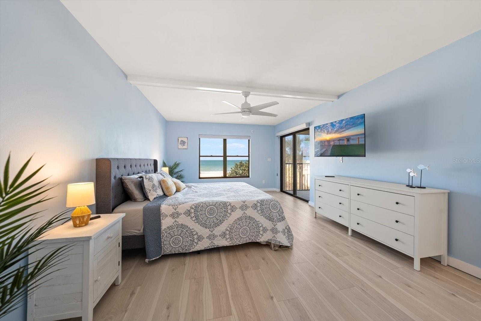 Image 15 of 49 For 900 Gulf Boulevard 204