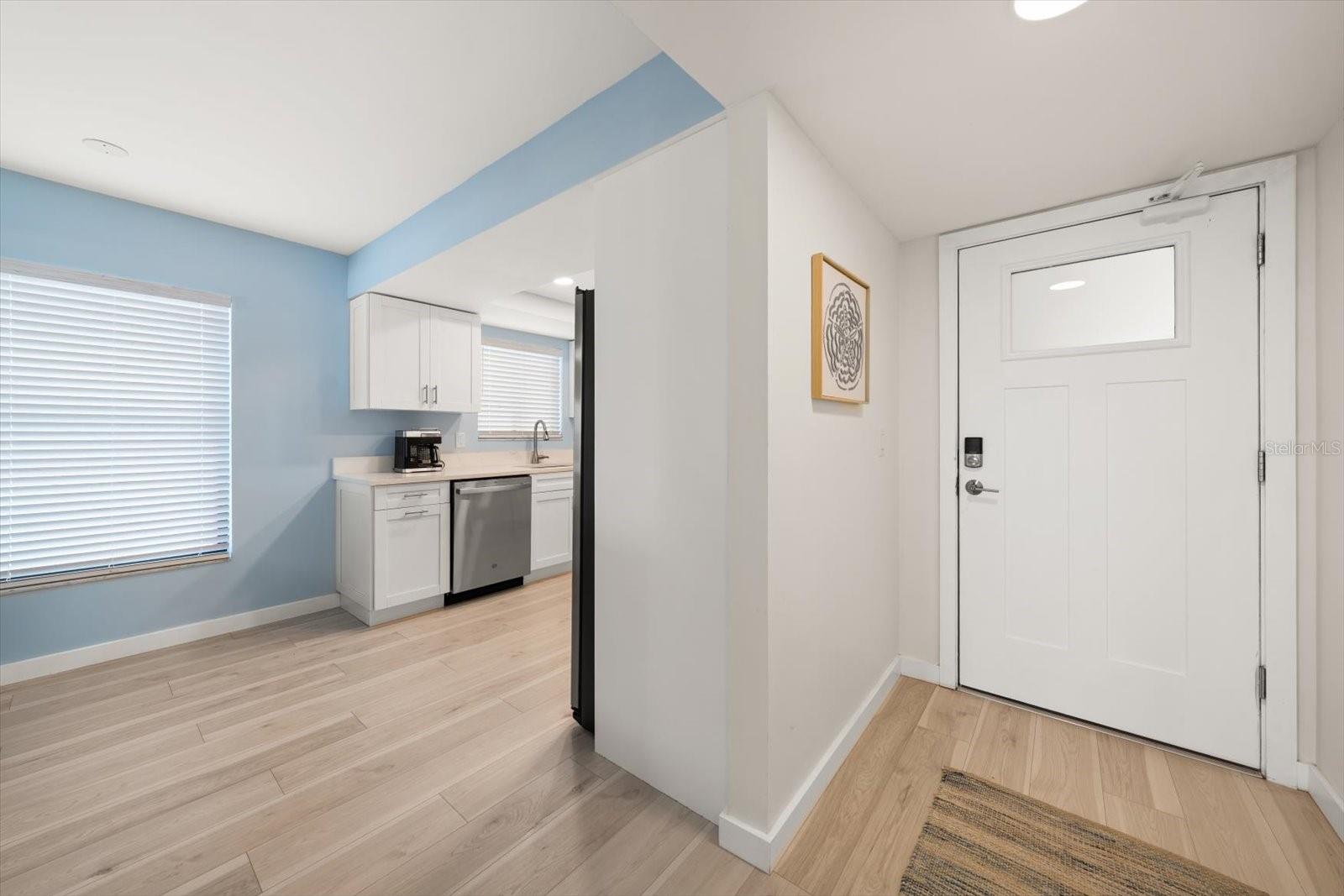 Image 22 of 49 For 900 Gulf Boulevard 204