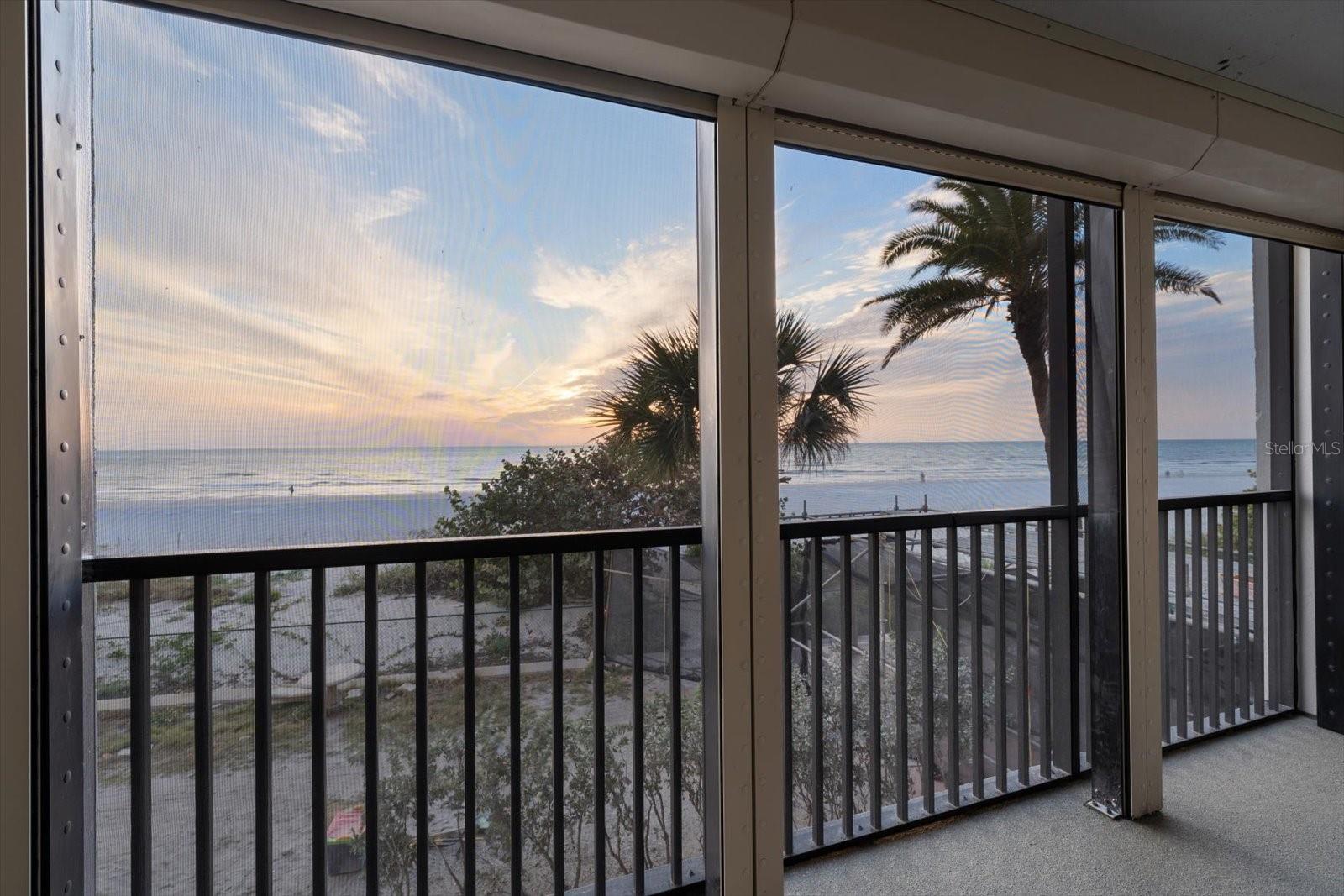 Image 24 of 49 For 900 Gulf Boulevard 204