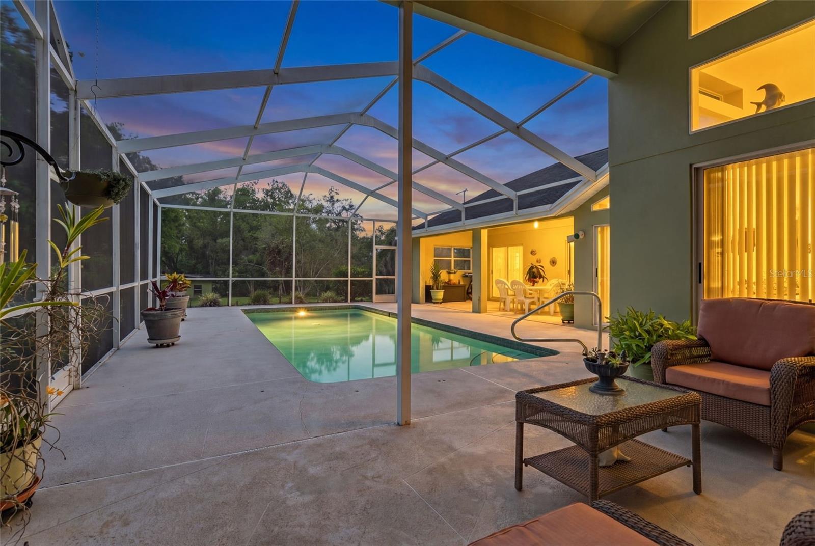 Image 17 of 80 For 9050 Weeping Willow Street