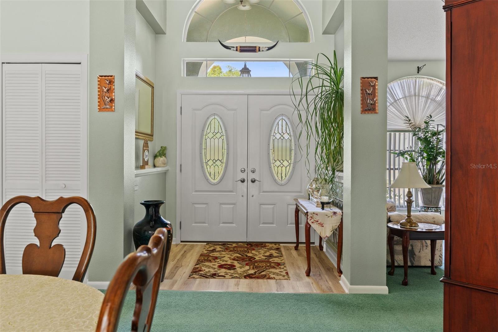 Image 6 of 80 For 9050 Weeping Willow Street