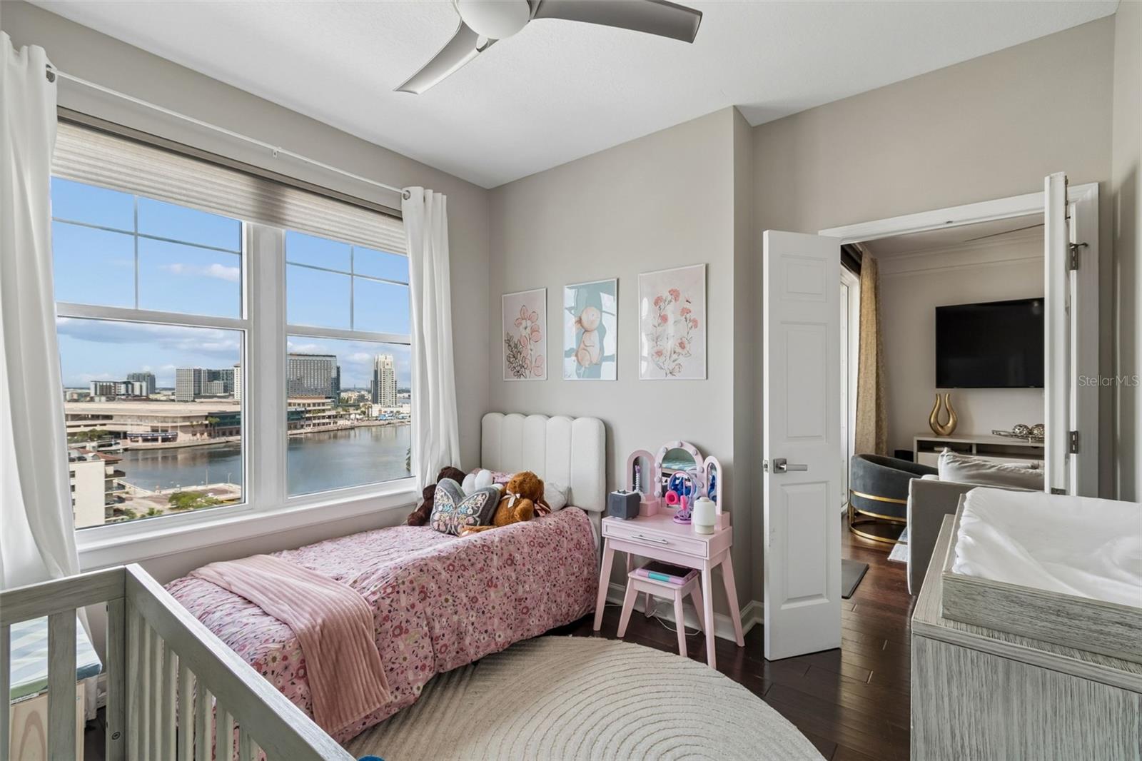 Image 21 of 66 For 345 Bayshore Boulevard 1510