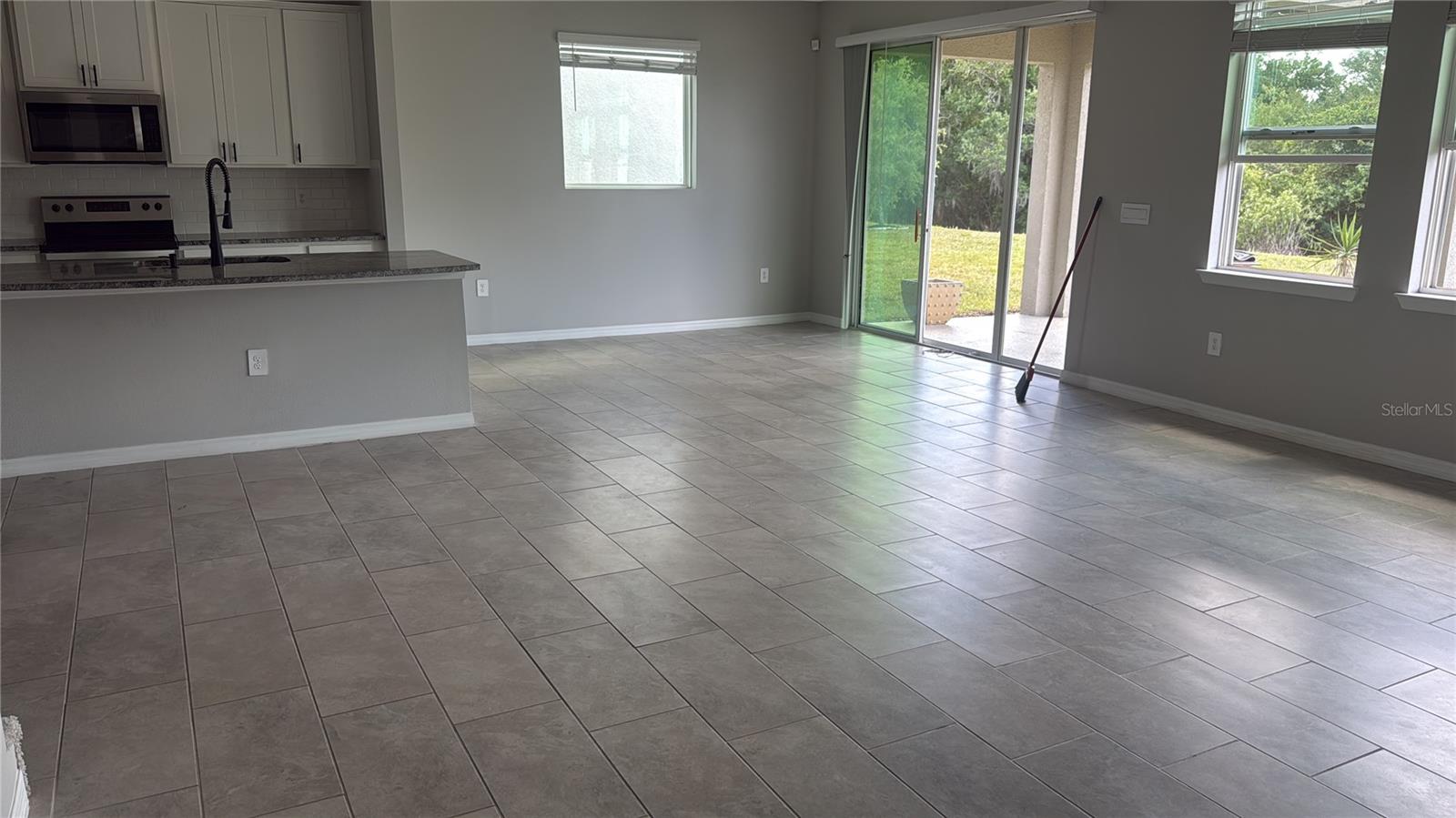 Image 3 of 22 For 17625 Cantarina Cove