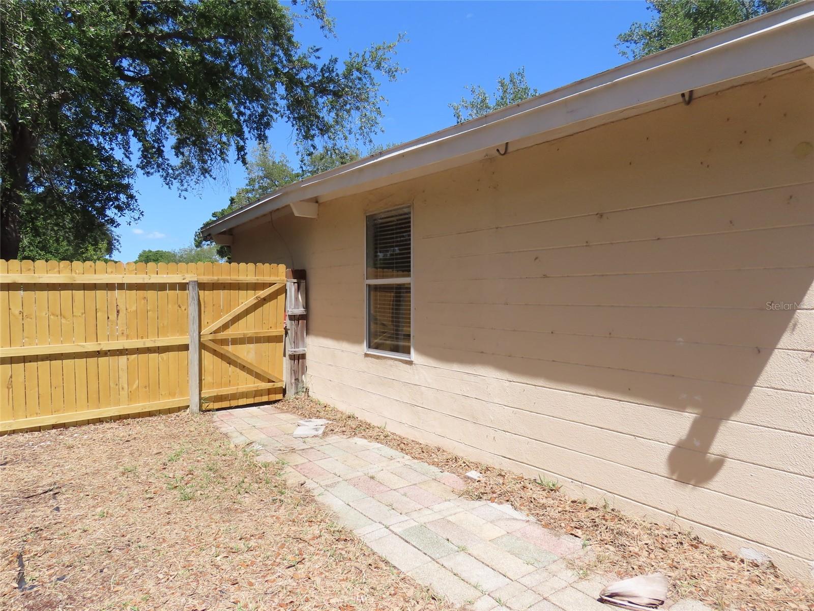 Image 6 of 23 For 6595 64th Way N