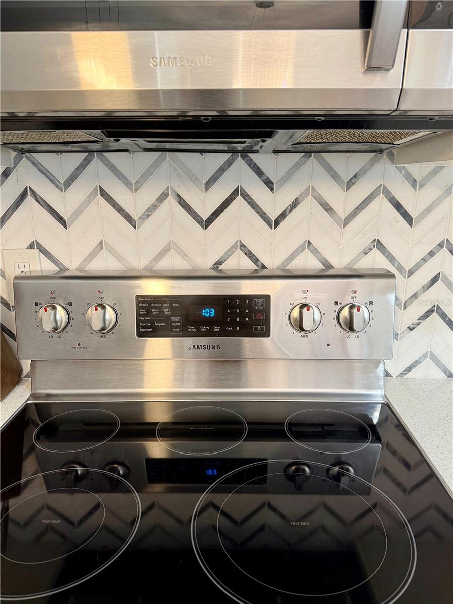 Image 11 of 48 For 13201 Opal Court