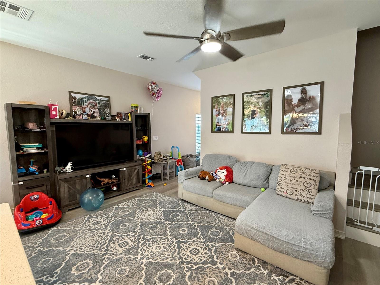 Image 13 of 48 For 13201 Opal Court