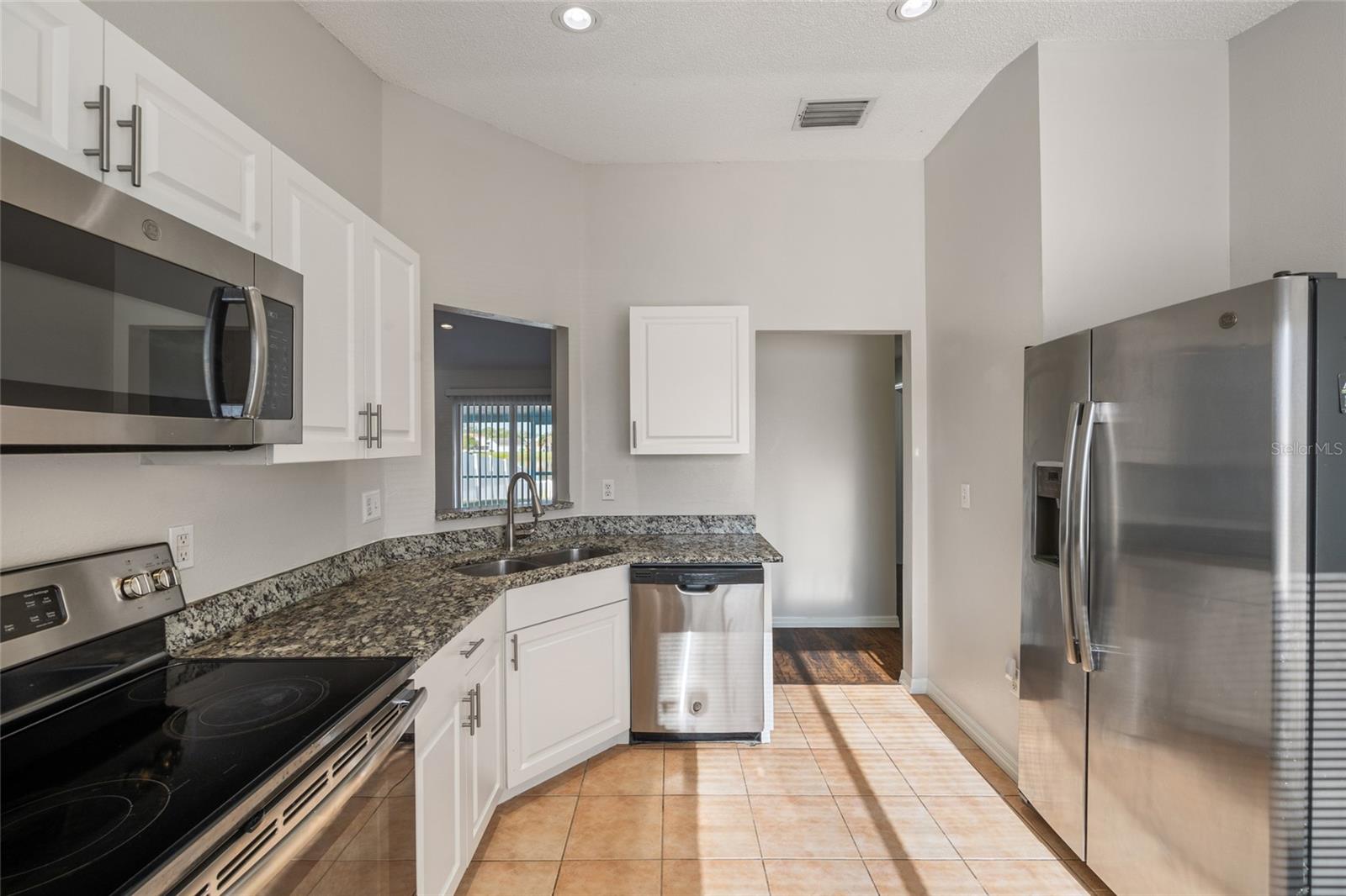 Image 10 of 25 For 1305 Flexford Street