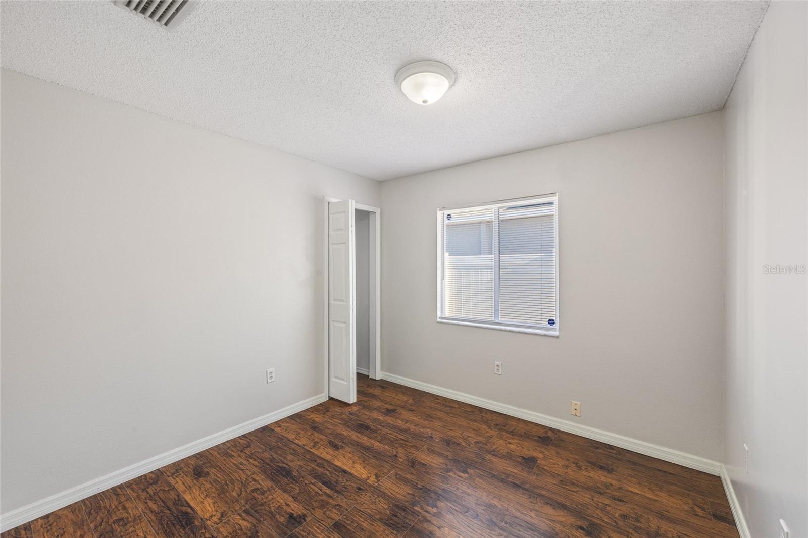 Image 13 of 25 For 1305 Flexford Street