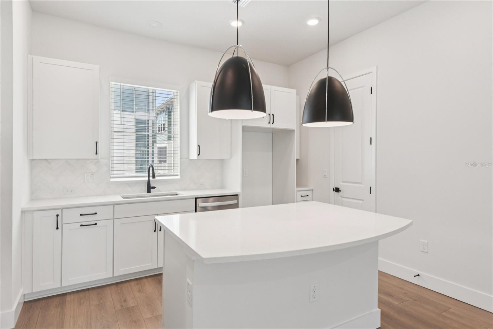 Image 12 of 38 For 3133 4th Terrace N