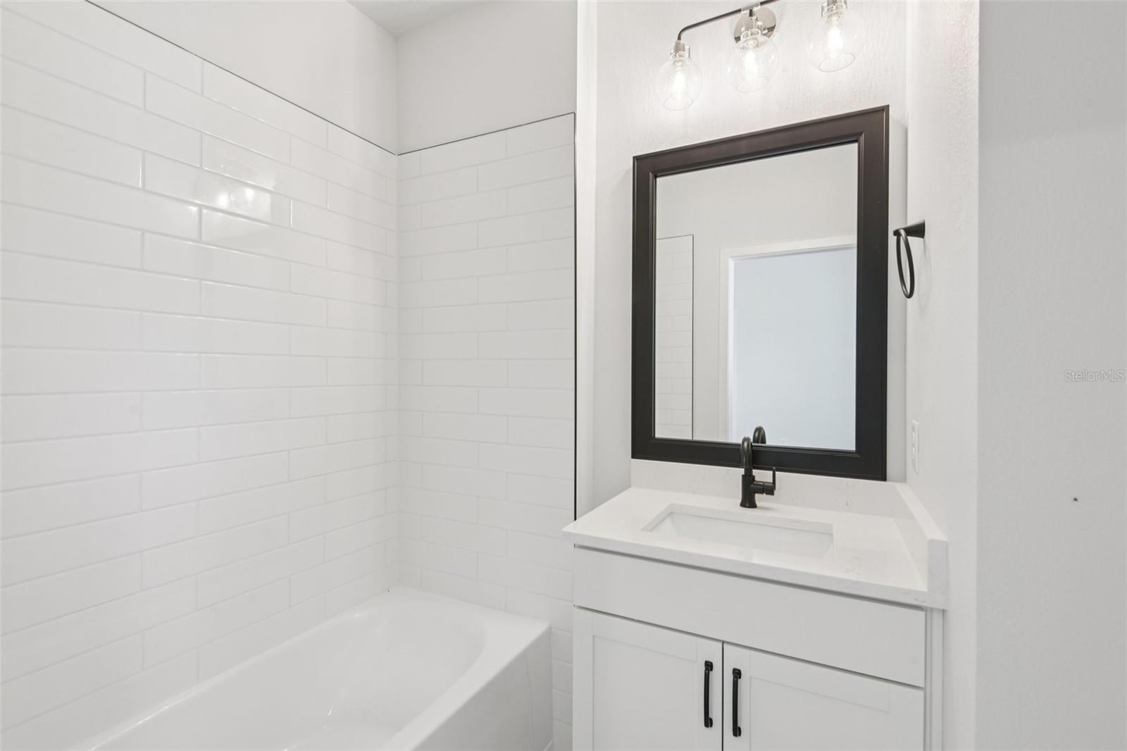 Image 24 of 38 For 3133 4th Terrace N