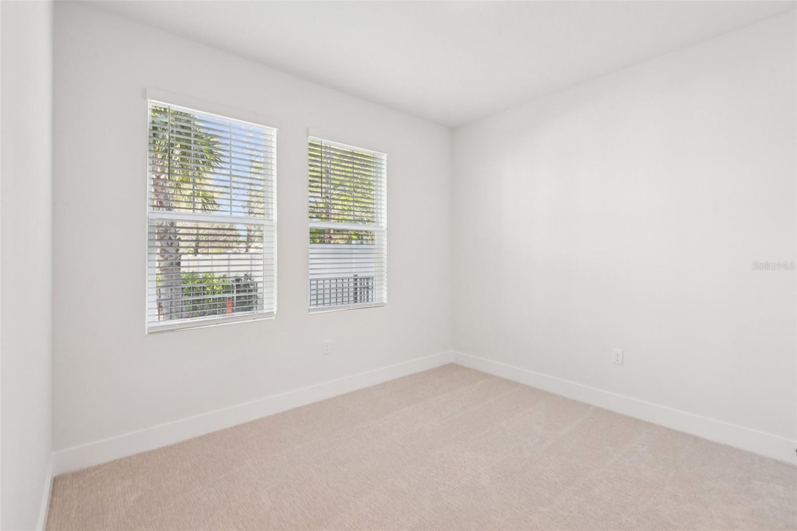 Image 29 of 38 For 3133 4th Terrace N