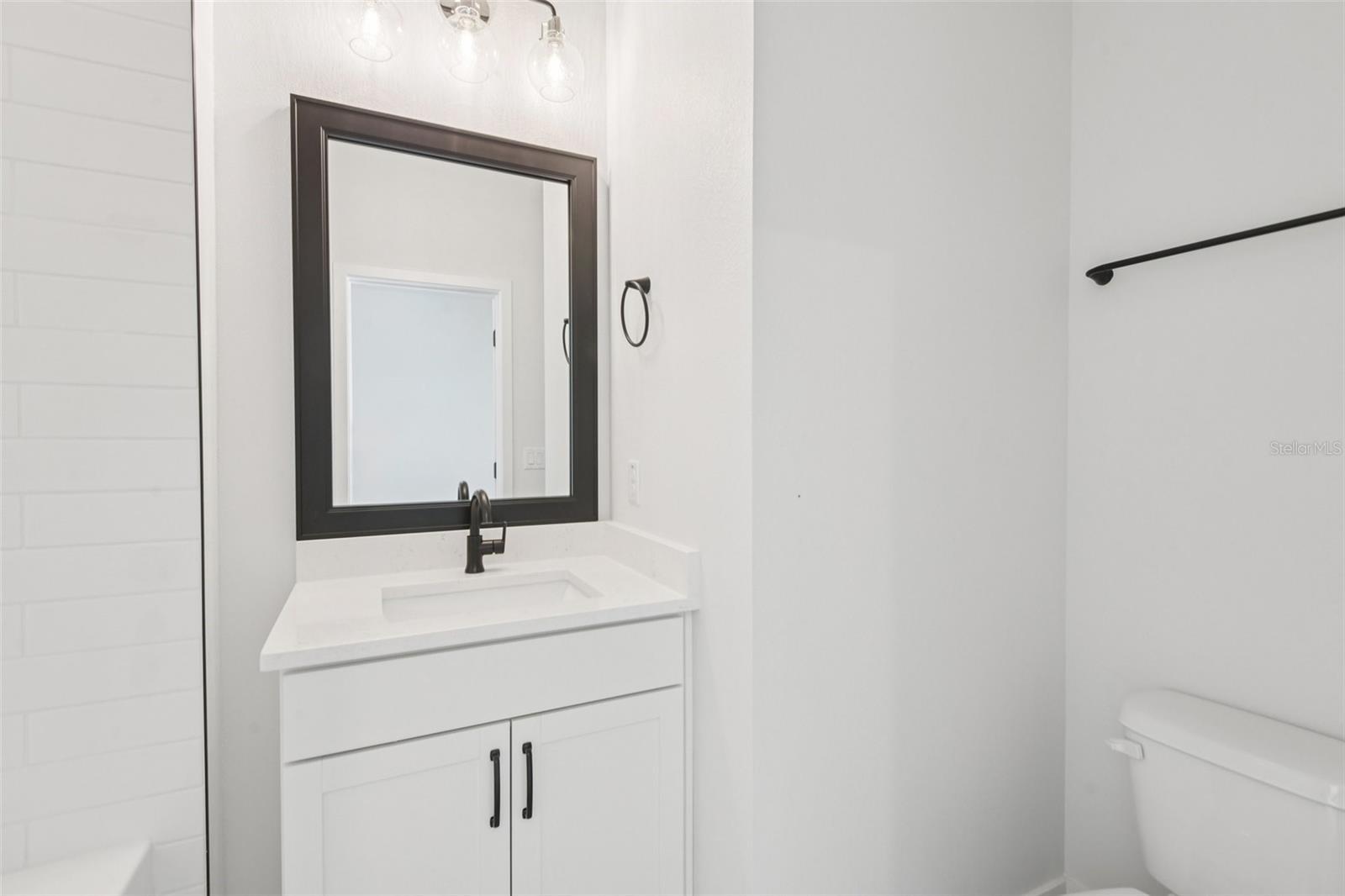 Image 31 of 38 For 3133 4th Terrace N