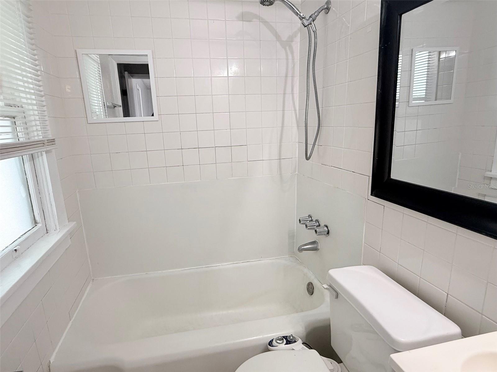 Image 14 of 19 For 3527 3rd Avenue N