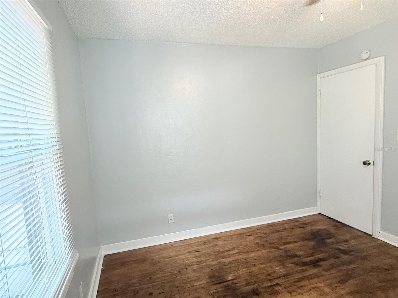 Image 17 of 19 For 3527 3rd Avenue N