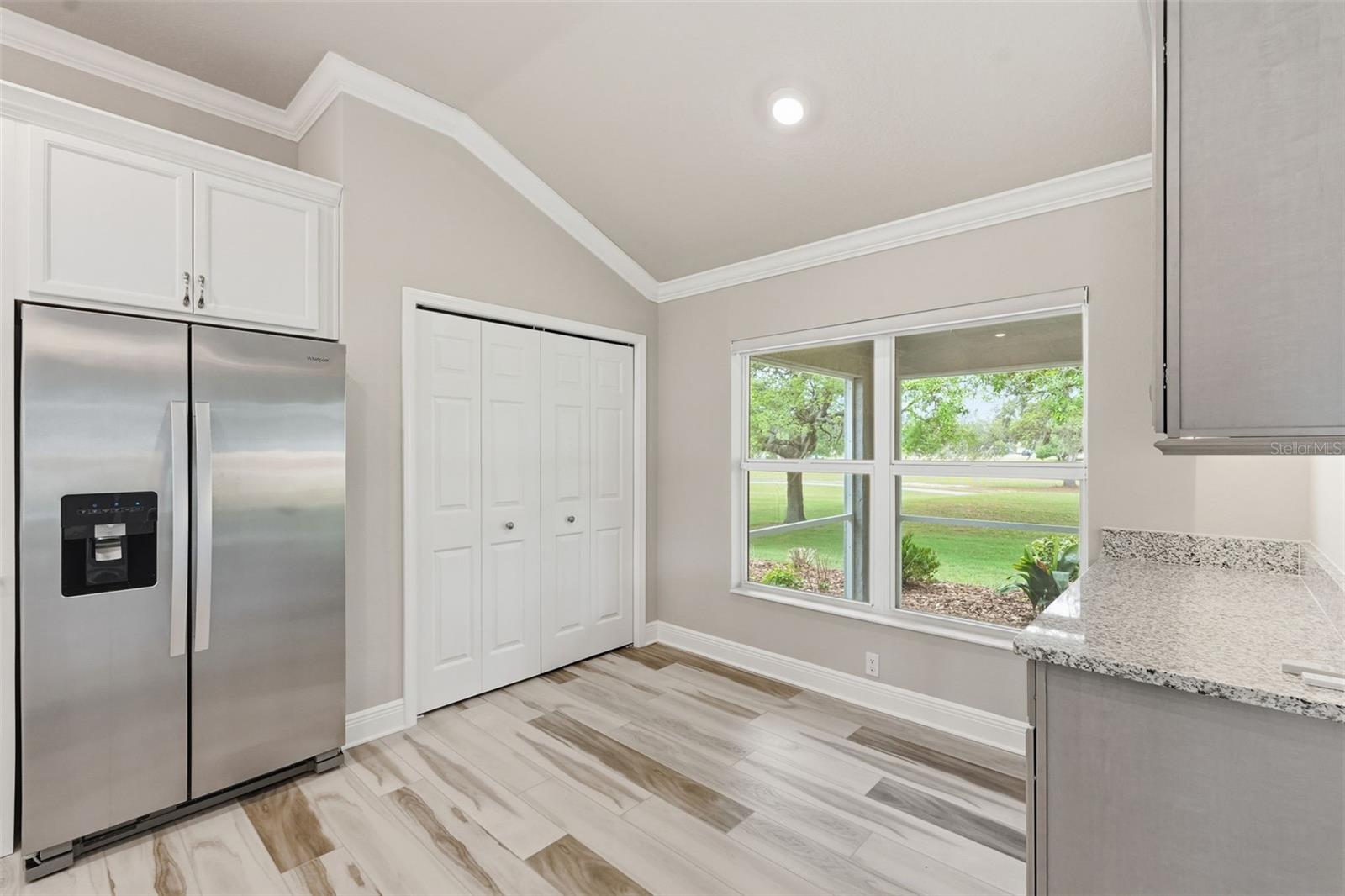 Image 12 of 52 For 837 Epsom Court