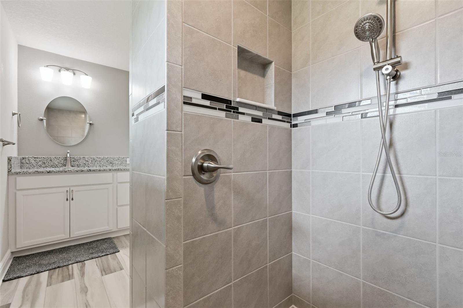 Image 23 of 52 For 837 Epsom Court
