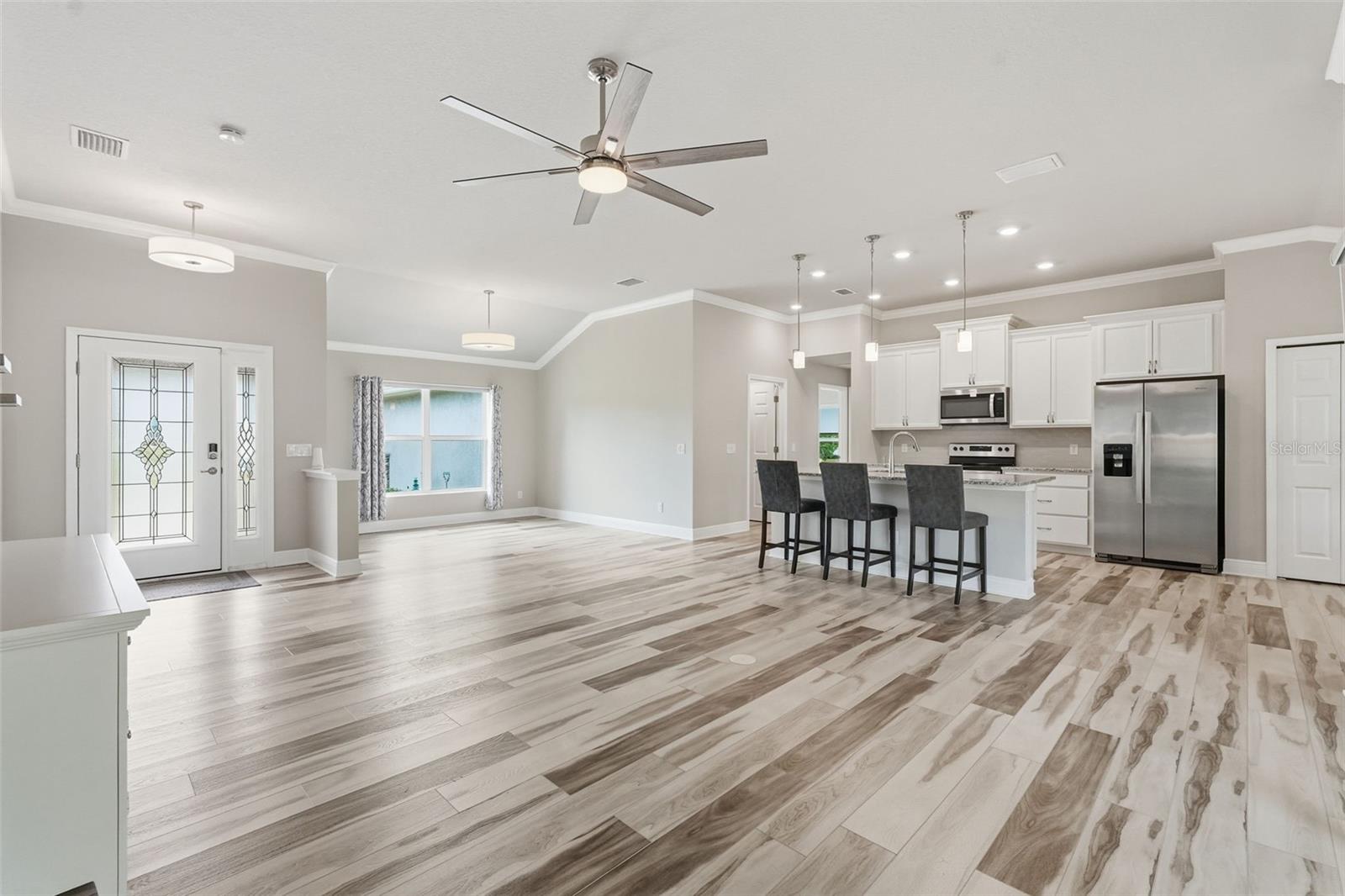 Image 3 of 52 For 837 Epsom Court