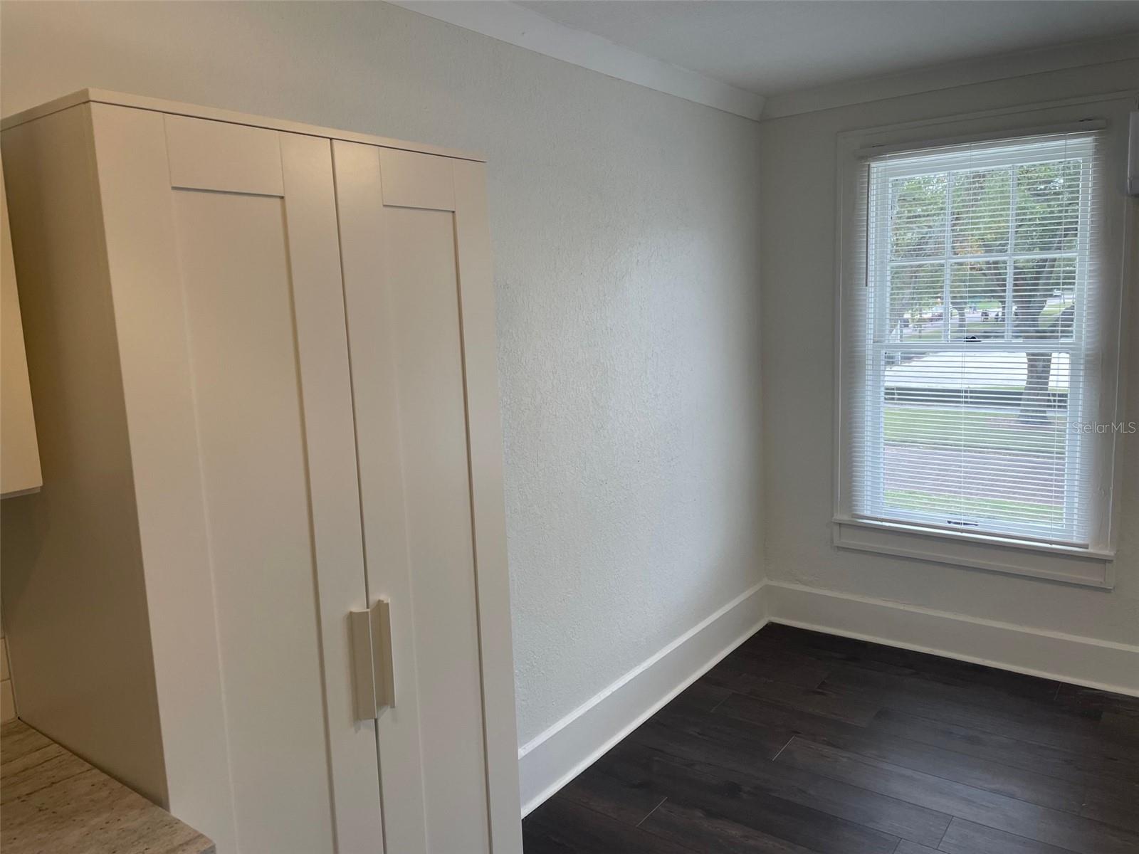 Image 4 of 9 For 5301 27th Avenue S 7