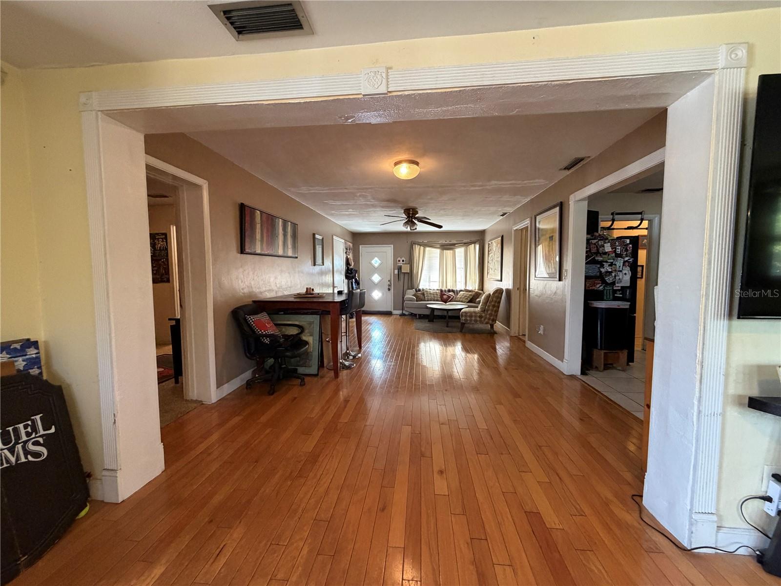 Image 2 of 20 For 5164 Jasmine Circle