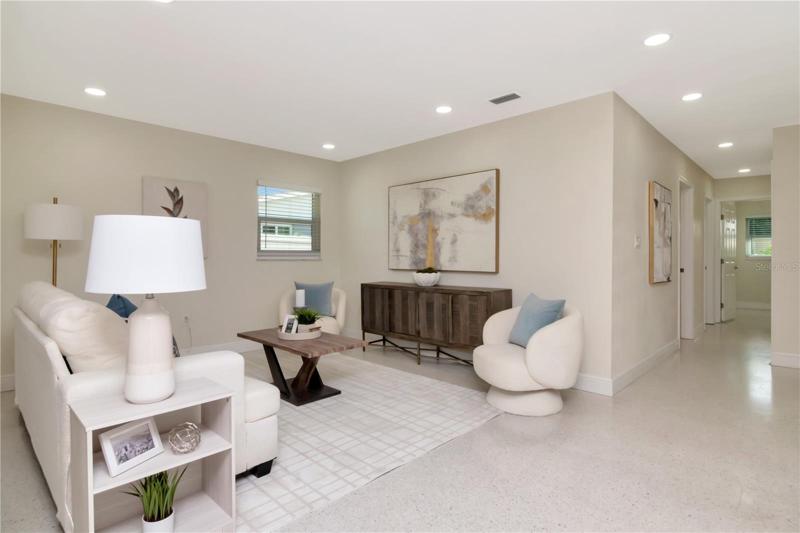 Image 13 of 38 For 106 Steven Street