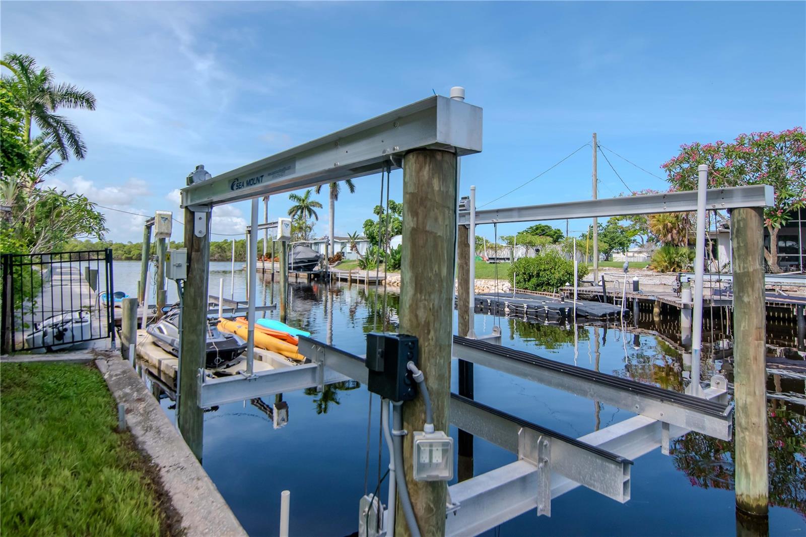 Image 6 of 38 For 106 Steven Street