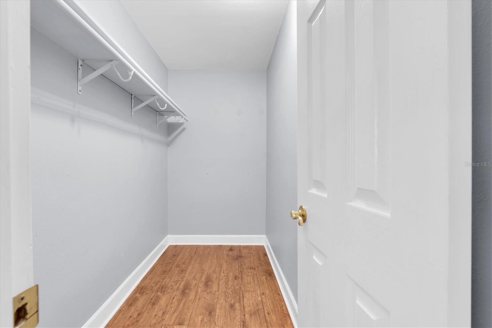 Image 16 of 37 For 13176 Dorchester Drive