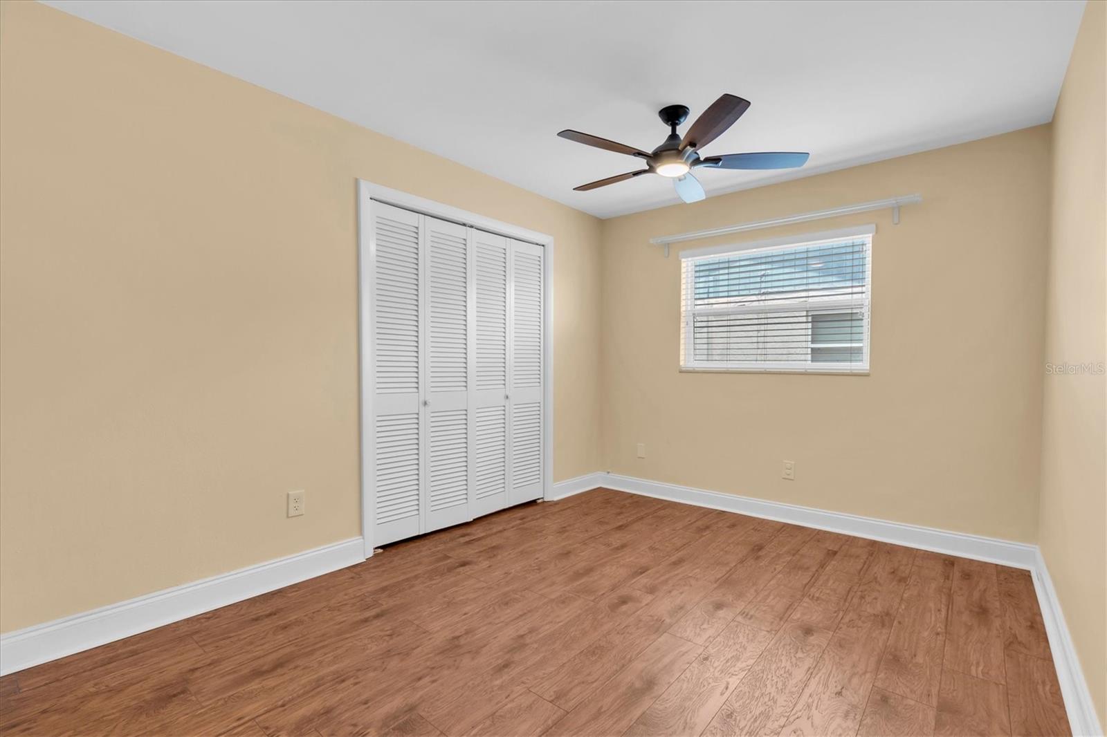 Image 24 of 37 For 13176 Dorchester Drive