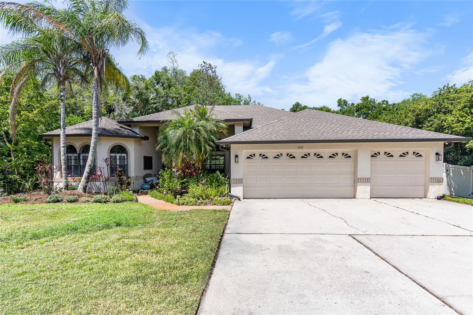 Details for 1012 Kingsborough Gardens Court, LUTZ, FL 33548