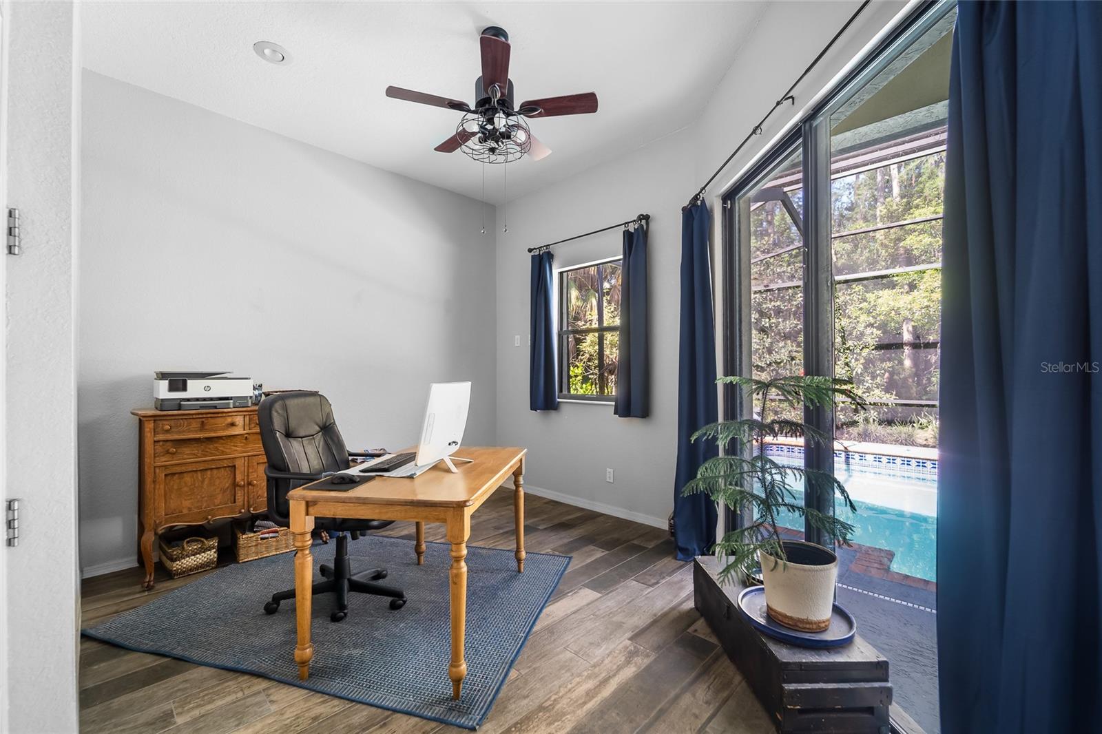 Image 20 of 43 For 1012 Kingsborough Gardens Court